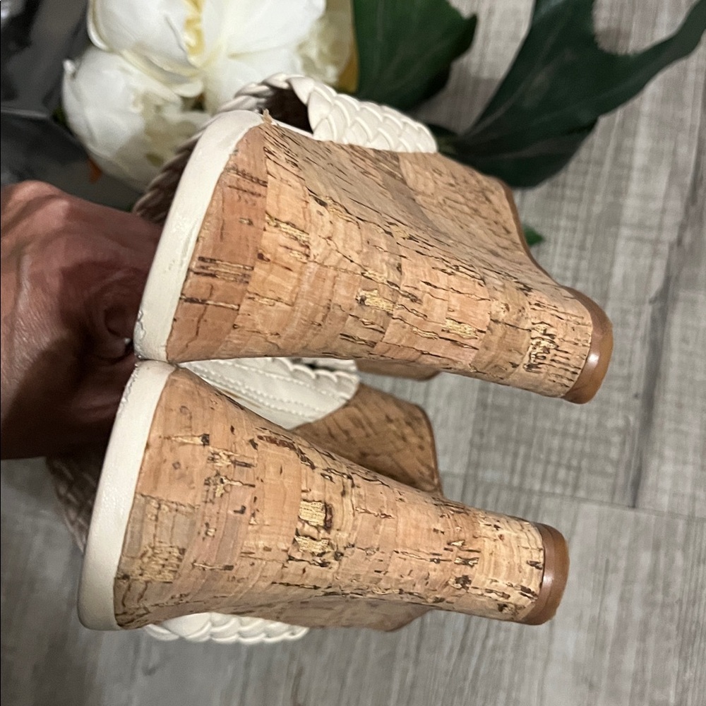 Charlies Woven Wedge Sandals - Picture 10 of 12